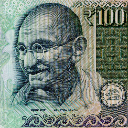 100 рупий 2016 года — Индия UNC