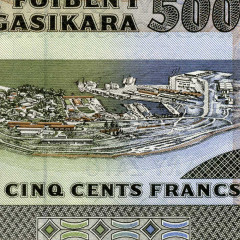 500 ариари 1988-1993 гг. - Мадагаскар (Pick 71) UNC